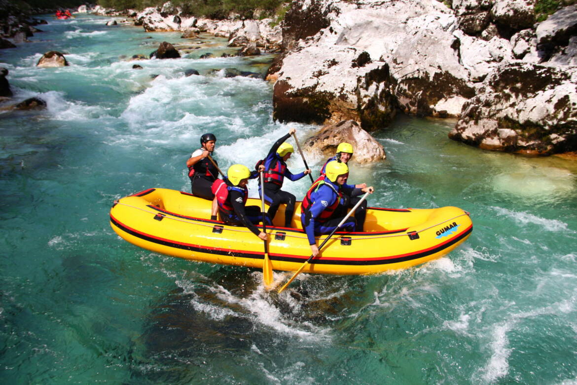 rafting-bovec-soča-6-scaled.jpg